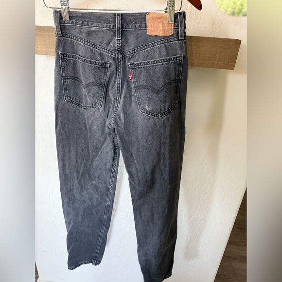 Levis|Women’s Low Pro Straight Charcoal Gray Jeans,high rise in size 23•••Staple - Picture 9 of 15